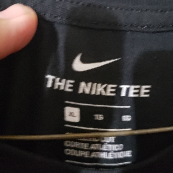 Nike t-shirt - Picture 2 of 2